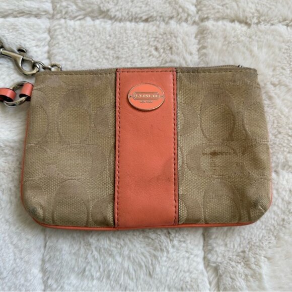 Coach | Signature Peach Leather Stripe | Wristlet - Picture 3 of 12